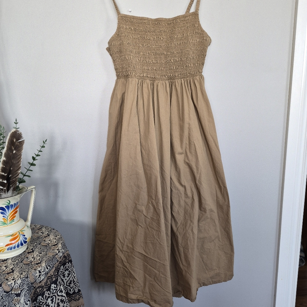 Womans Tan Dress With Keyhole Back
